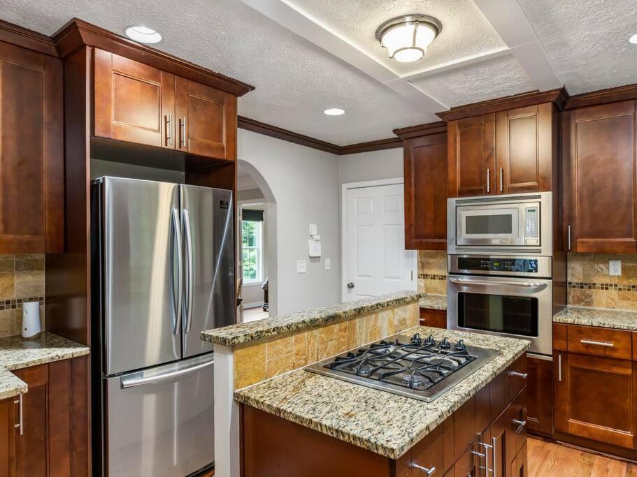 Gorgeous East Village Home Near Downtown Sleeps 12 5 Bedrooms Coffee Bbq Ac Parking Atlanta Eksteriør bilde