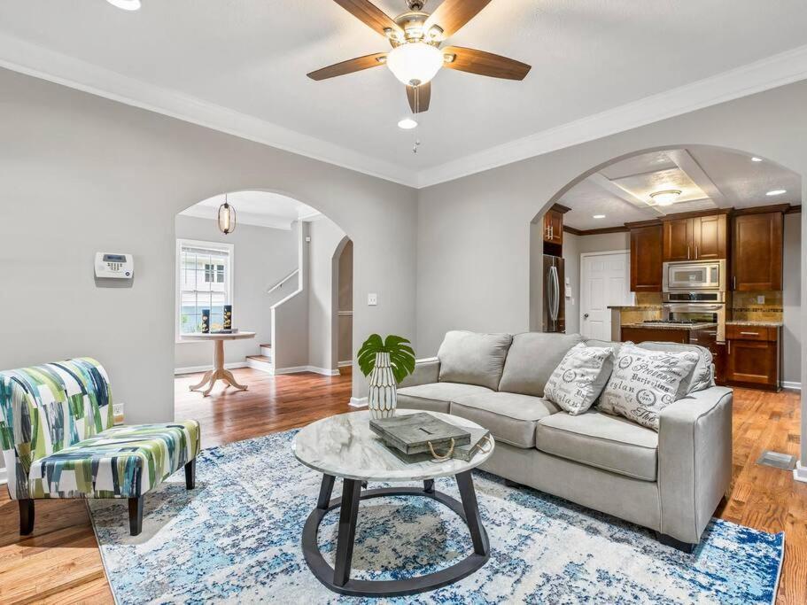 Gorgeous East Village Home Near Downtown Sleeps 12 5 Bedrooms Coffee Bbq Ac Parking Atlanta Eksteriør bilde